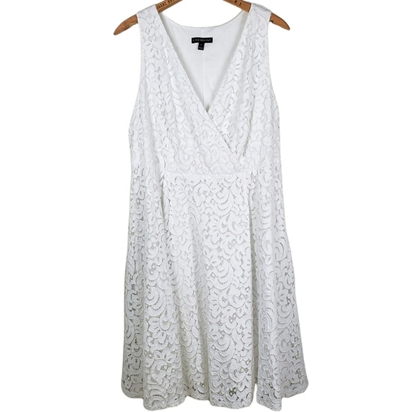 Lane Bryant Dresses & Skirts - Lane Bryant White Lace Midi Dress
